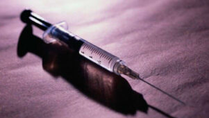 Koroonaviiruse läbipõdenud vanurid, surevad pärast vaktsineerimist Koroonaviiruse läbipõdenud vanurid, surevad pärast vaktsineerimist