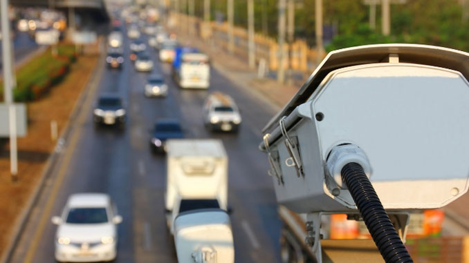 Kalle Grünthal: KAS TEIE JÄRGI ON LUURATUD?