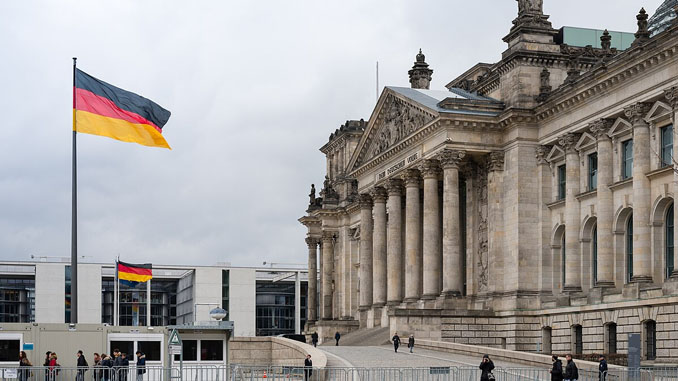 Saksamaa lükkas tagasi EL-i „vestluskontrolli“ seaduse, peatades sellega sisuliselt massijälgimise plaani