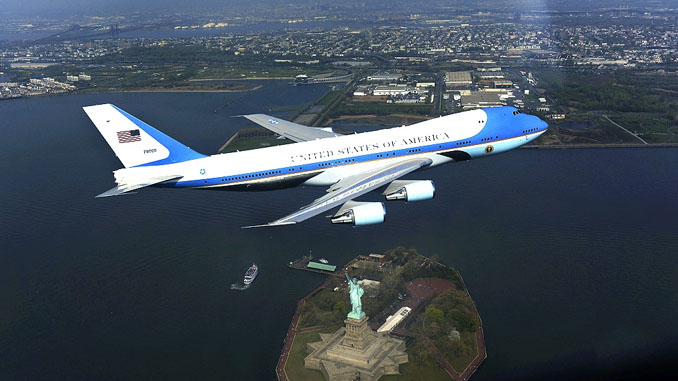 Vale lipu rünnaku hoiatus: Trump ähvardab atentaadikatse korral Iraani hävitada, avades sellega võimaluse lavastatud rünnakuks